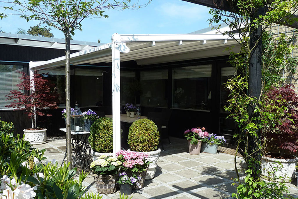 outdoor blinds and shade systems Melbourne - Delux Blinds